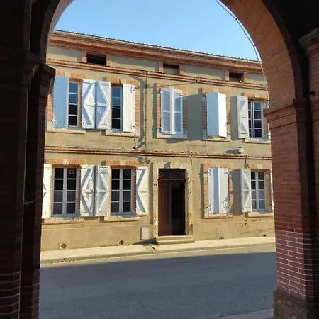 Artbnb Homestay Lezat-sur-Leze